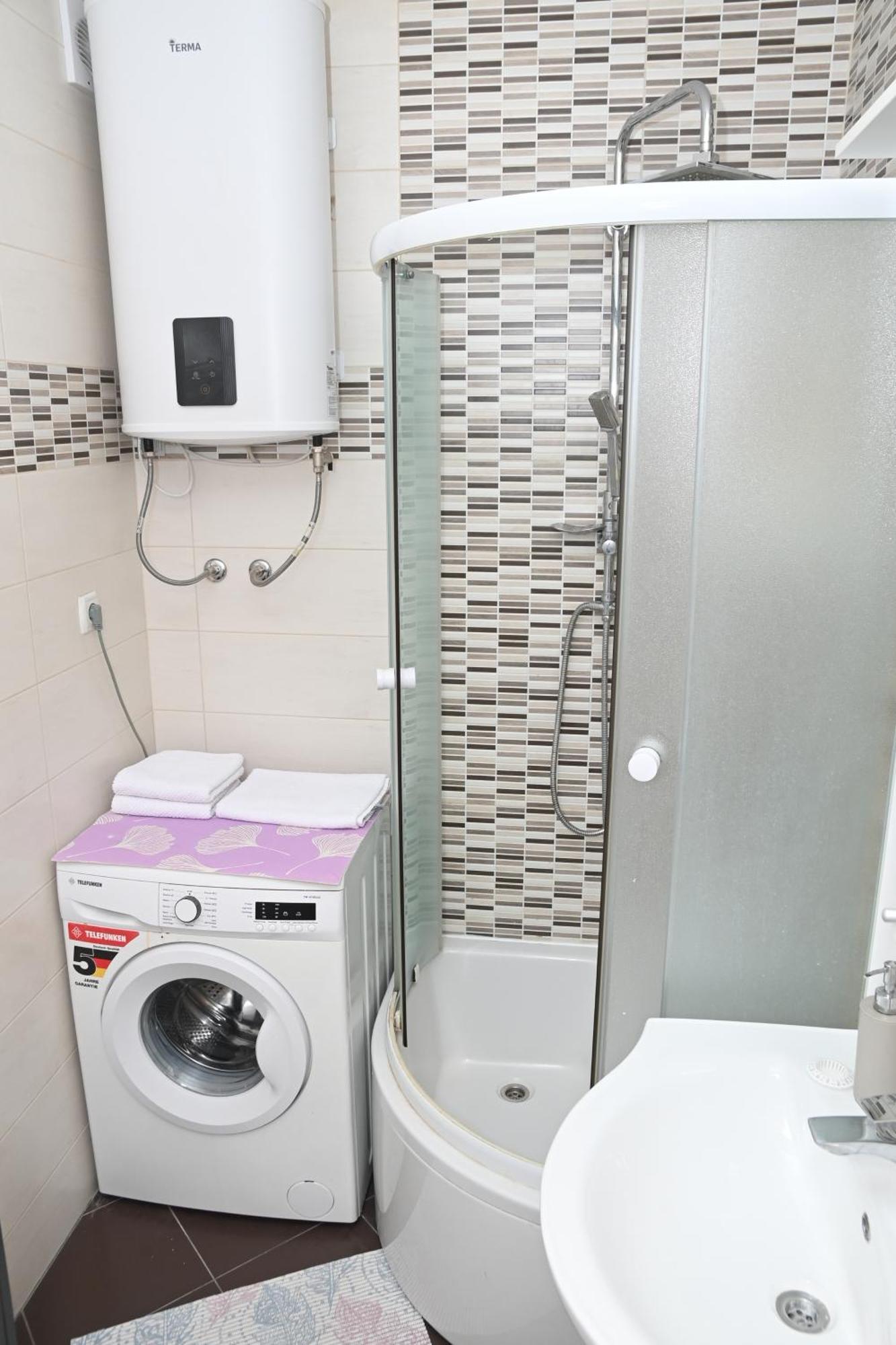 Apartment Oscar Mokošica Екстериор снимка