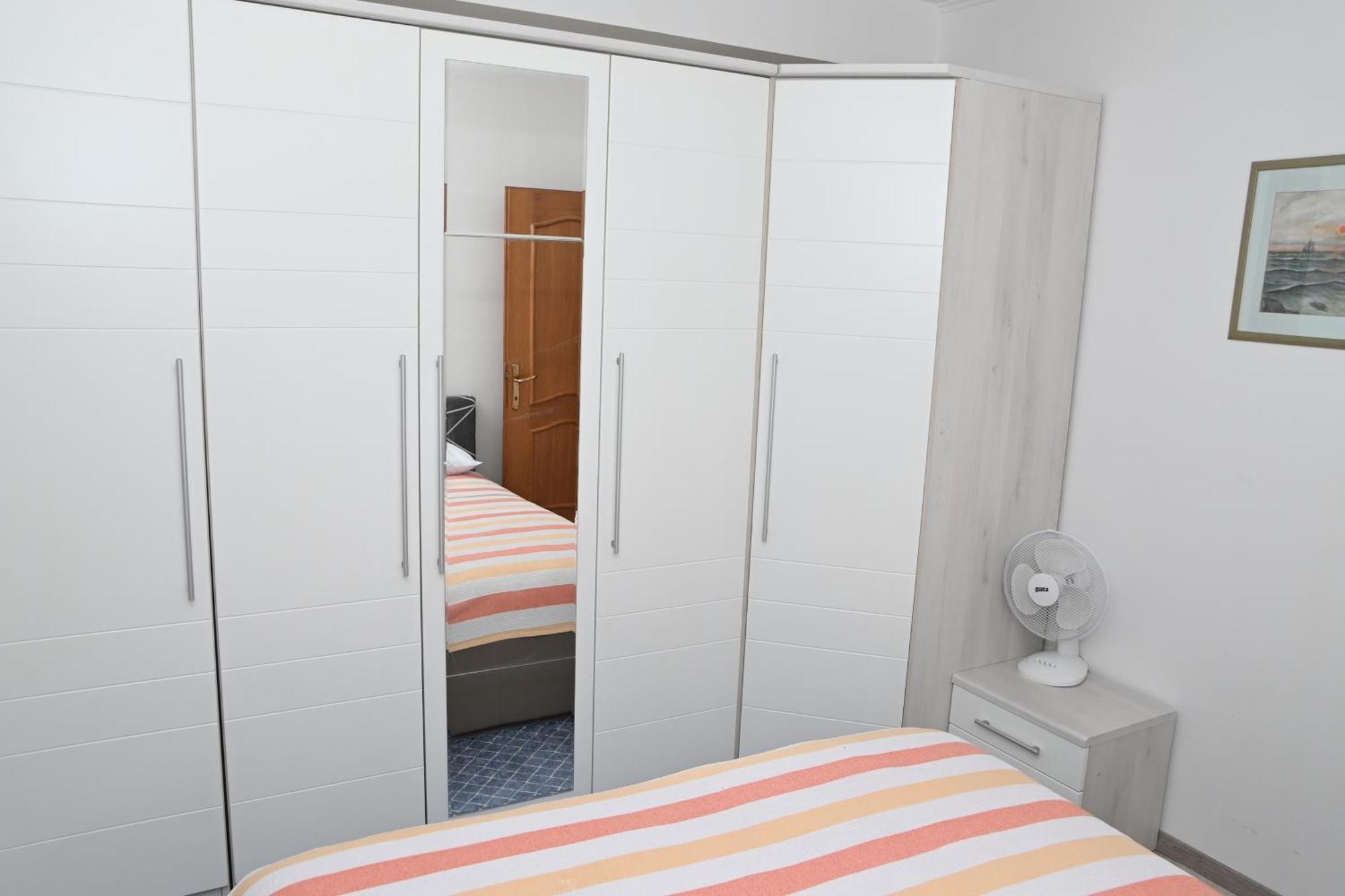 Apartment Oscar Mokošica Екстериор снимка